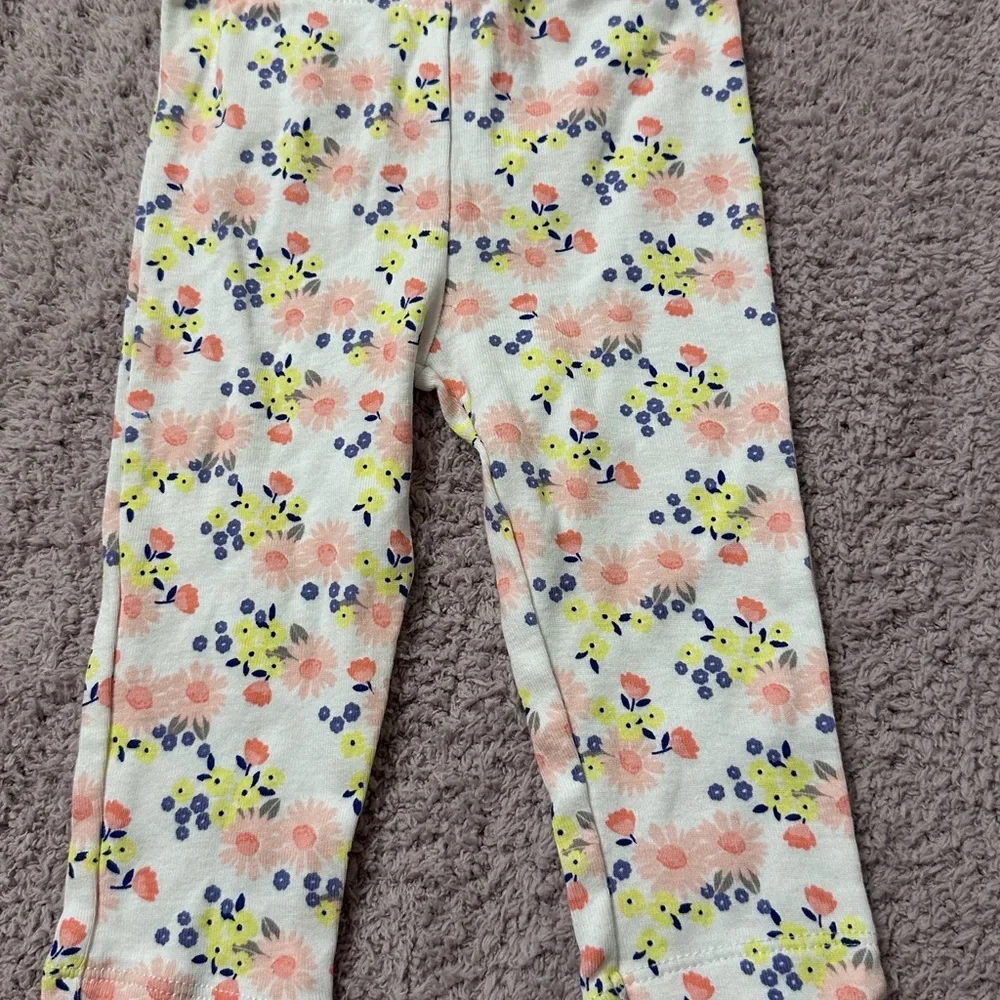 Old Navy Kids Leggings Set - Floral, Pink, Gray, and Navy - Picture 9 of 10